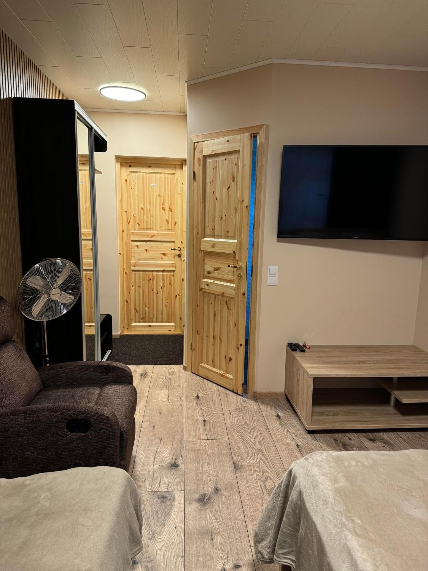 Aare Accommodation Valga Exterior photo
